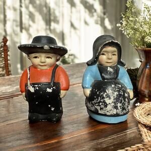 3/$20 Vintage Pair 2.5" Amish Boy & Girl Salt & Pepper Shakers With Stoppers